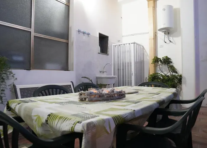 La Casa Del Nonno * בורגאנייה